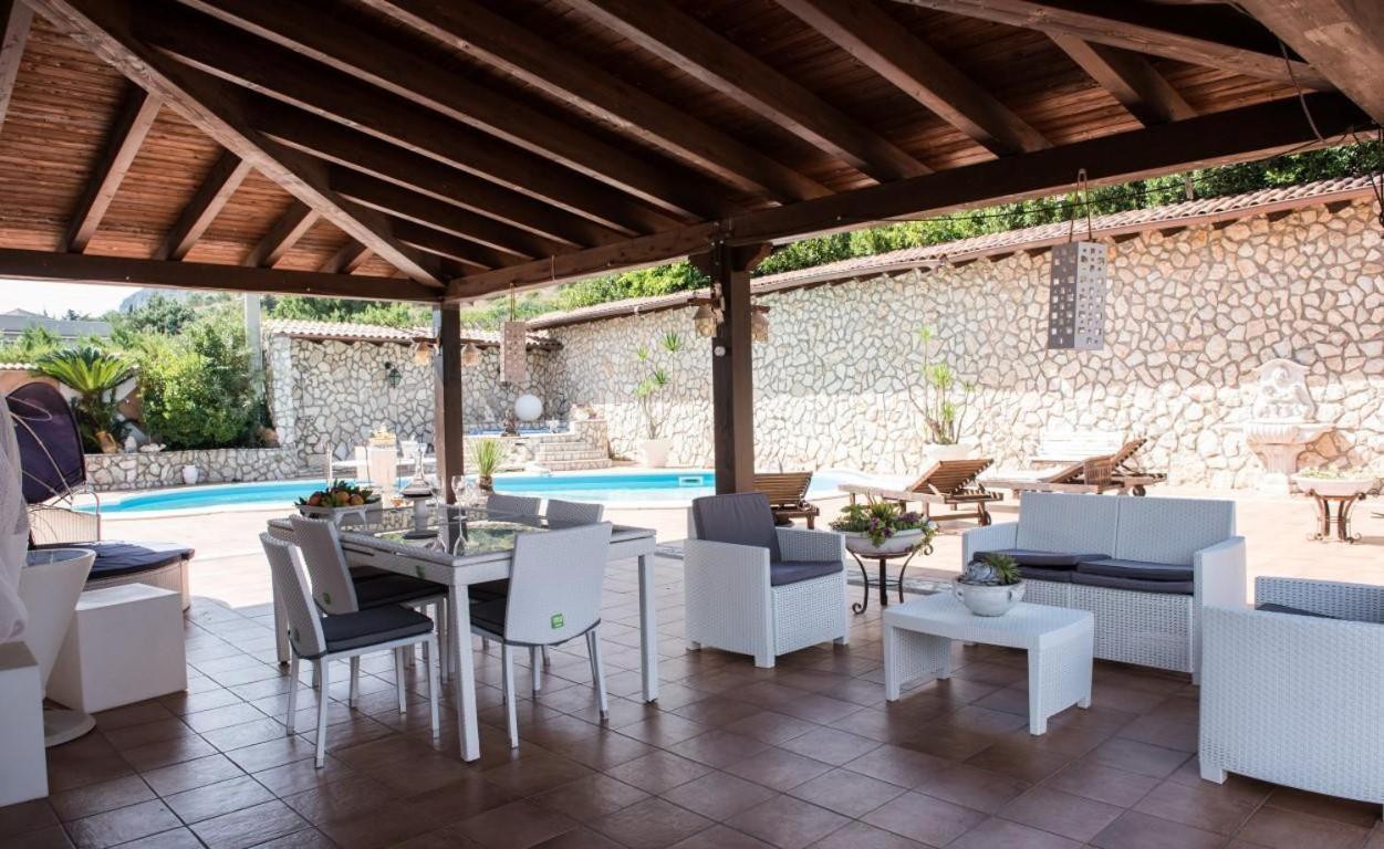 Villa Aversa กัสเตลลัมมาเร เดล โกลโฟ ภายนอก รูปภาพ