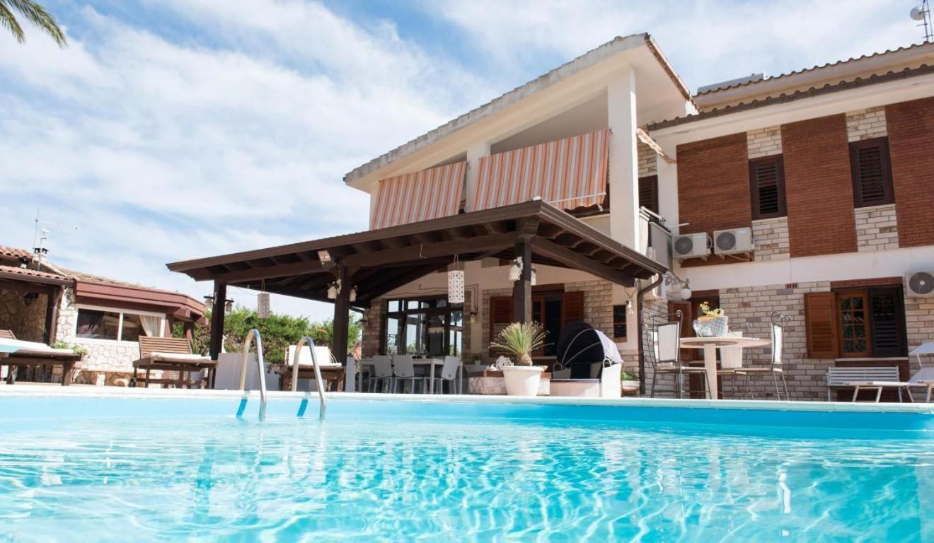 Villa Aversa กัสเตลลัมมาเร เดล โกลโฟ ภายนอก รูปภาพ