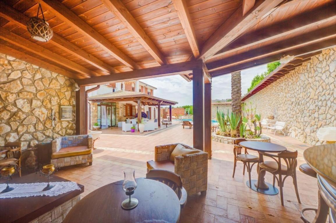 Villa Aversa กัสเตลลัมมาเร เดล โกลโฟ ภายนอก รูปภาพ
